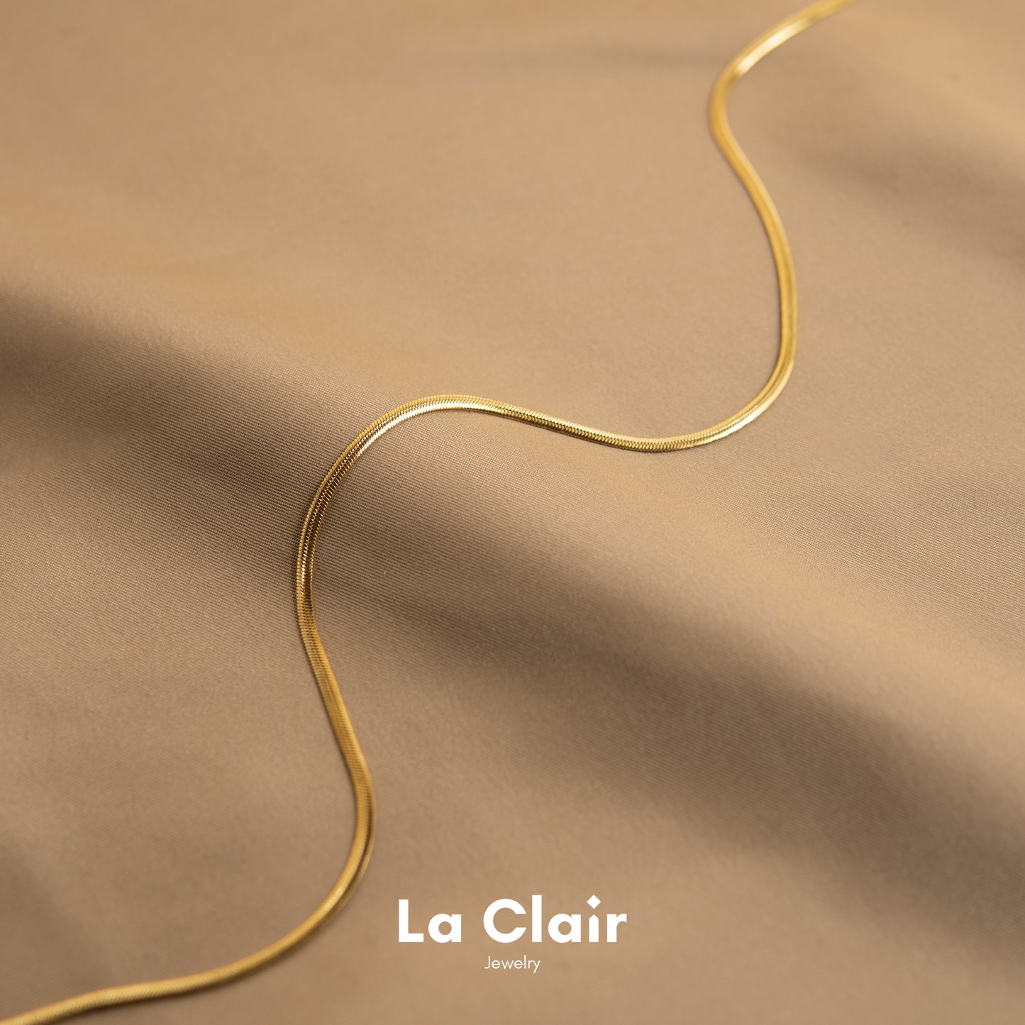 Minimalist Snake Bone Chain Necklace