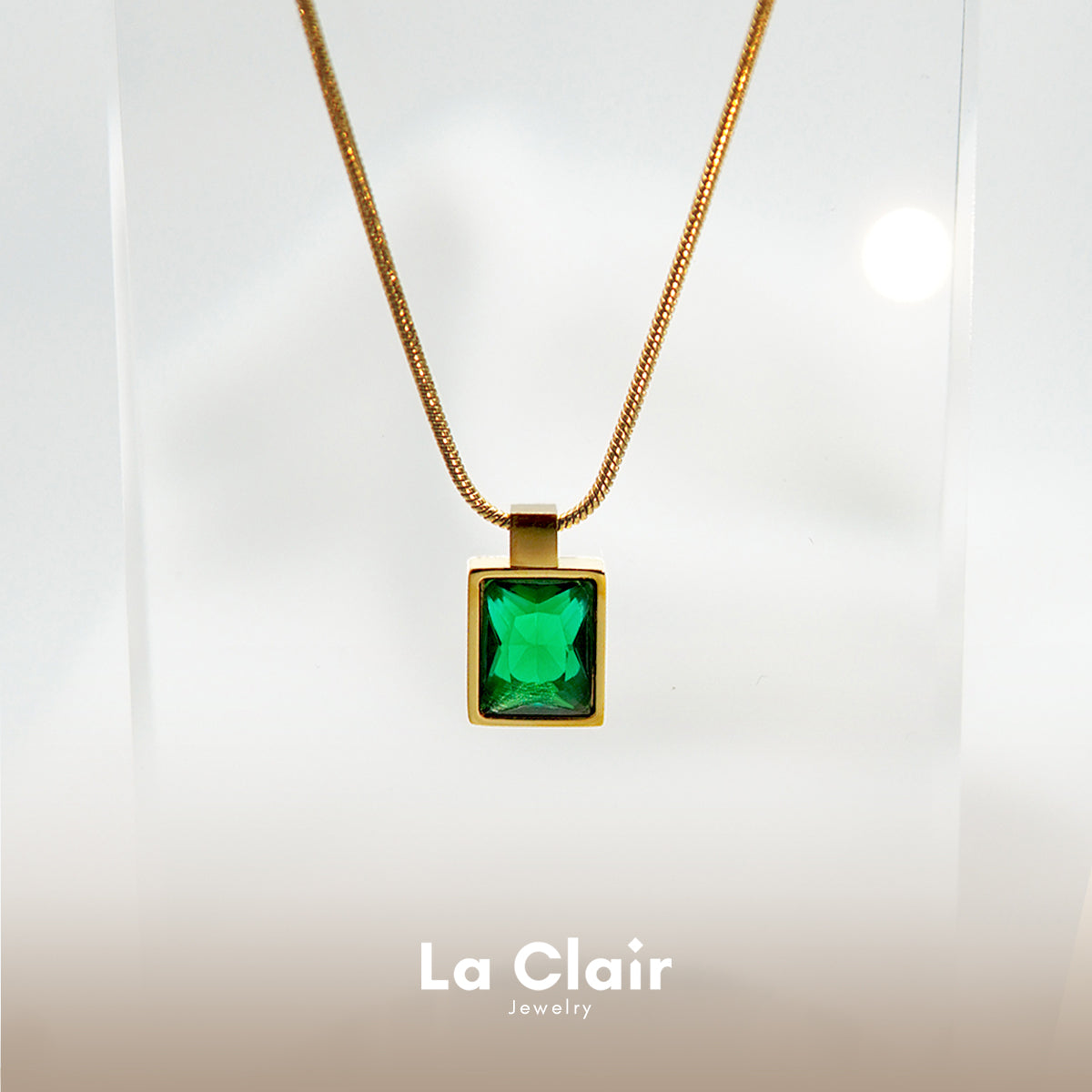 Green Rectangular Necklace