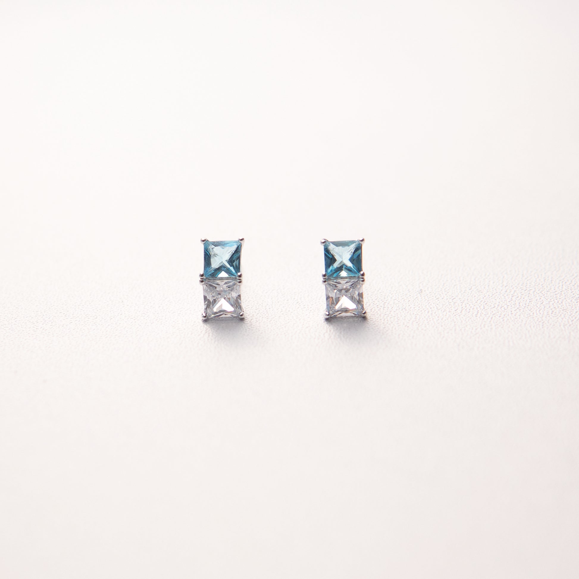 Colorful Prism Square Zirconia Studs_Blue