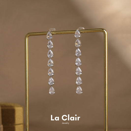 Dazzling Teardrop Earrings_3