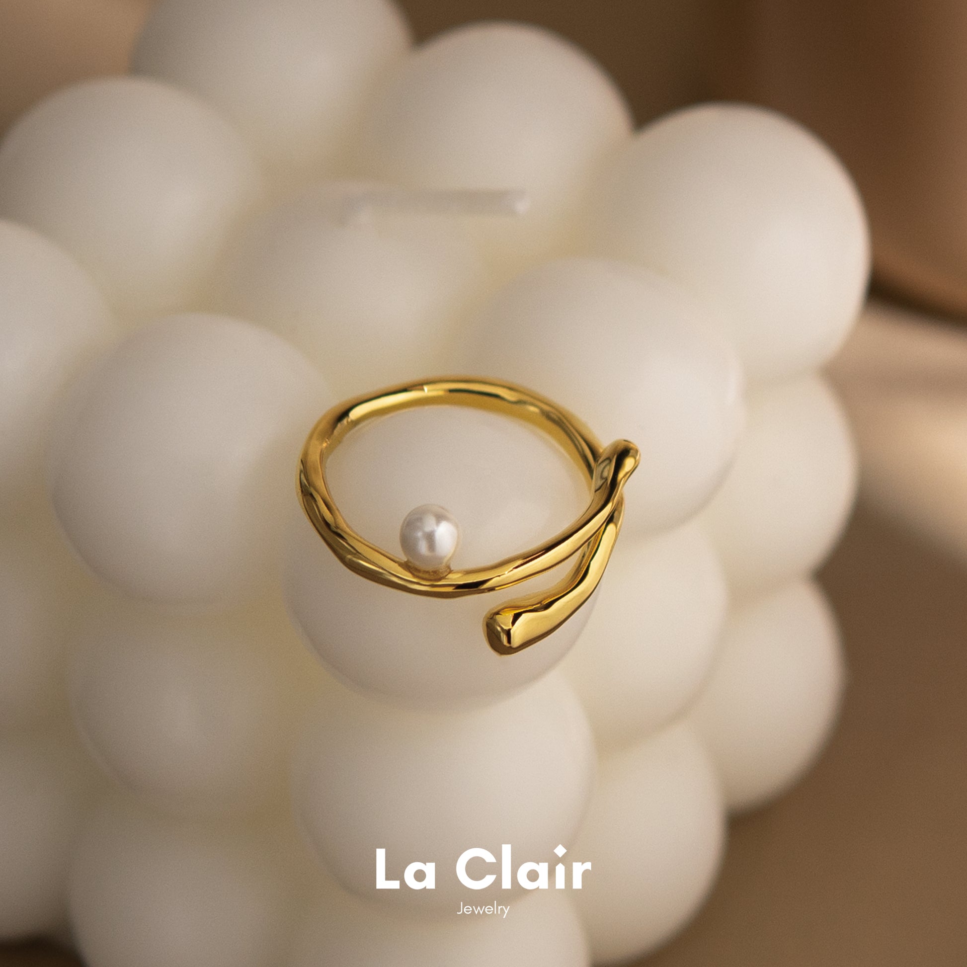Golden Serenity Pearl Crossover Ring_2