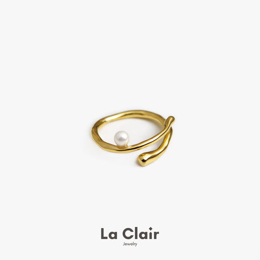 Golden Serenity Pearl Crossover Ring_3