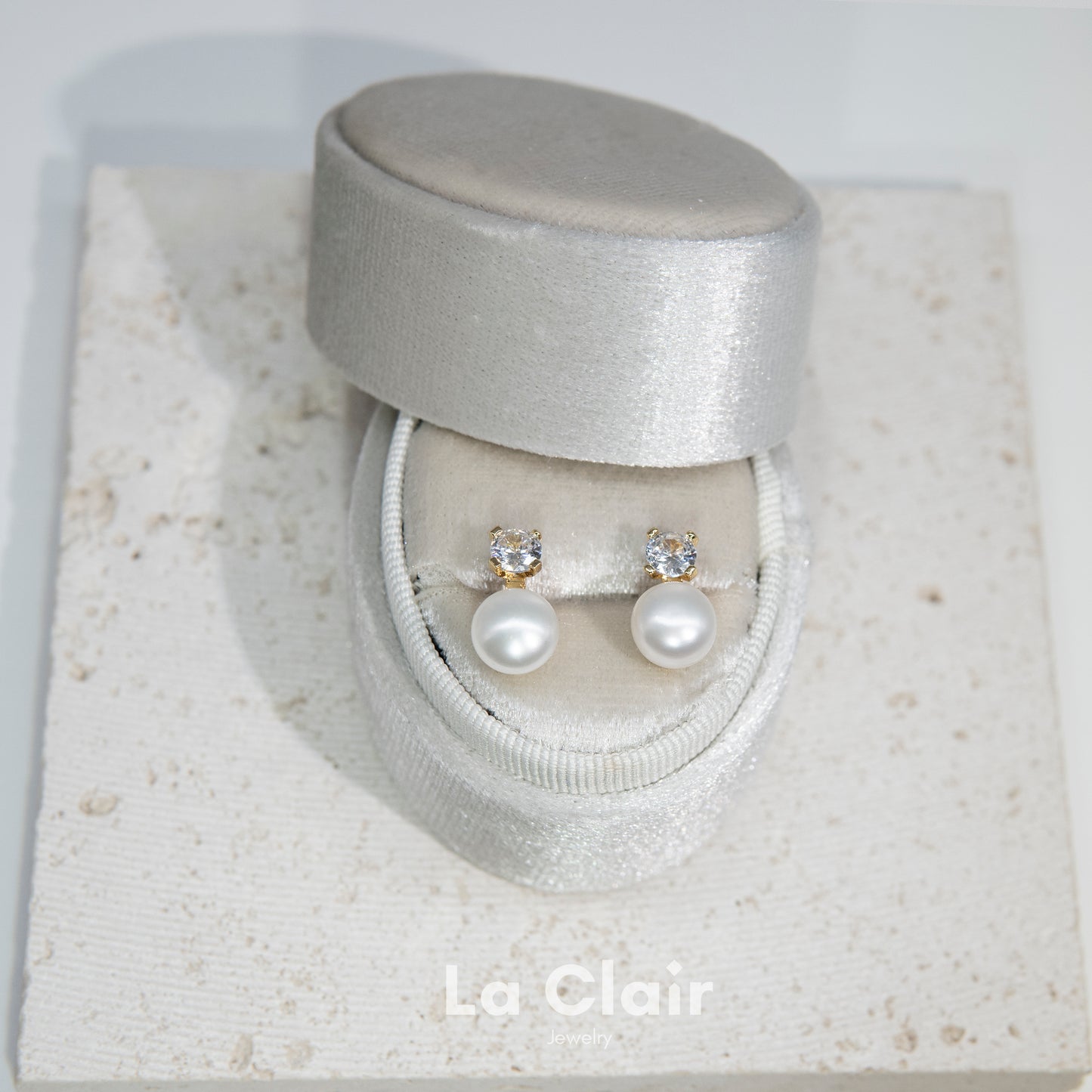 Freshwater Pearl and Zircon Stud