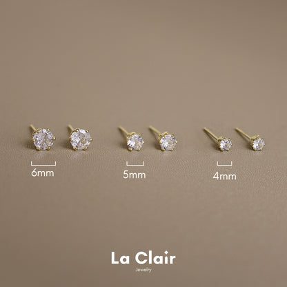 Minimalist Zirconia Stud Earrings