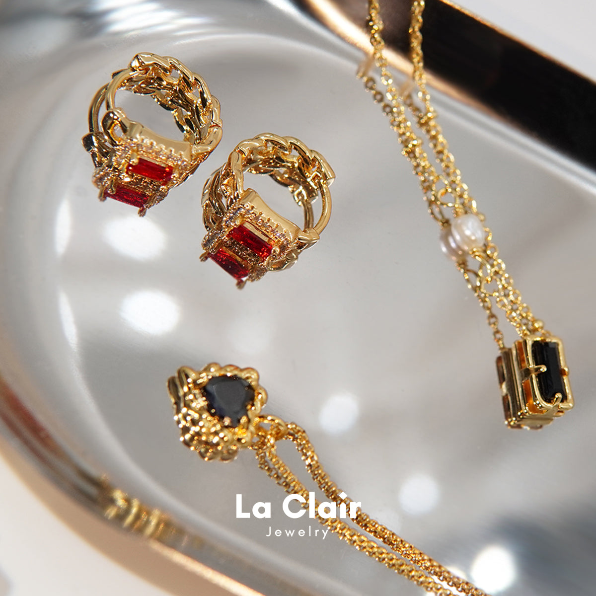 Noir Cube and Pearl Pendant