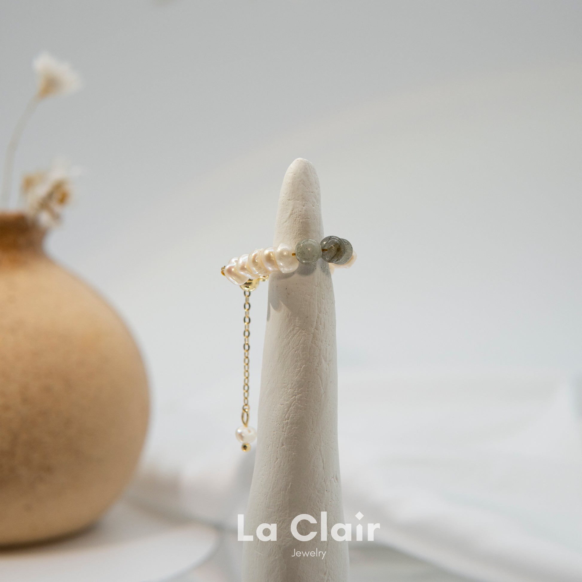 Pearl Elegance Adjustable Ring with Grey Accents_1