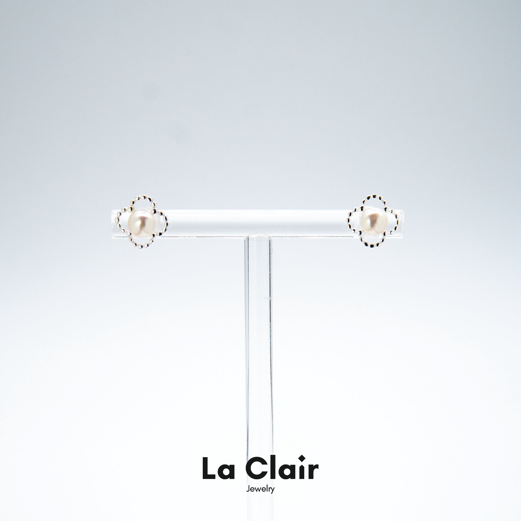 Silver Clover Pearl Studs_1