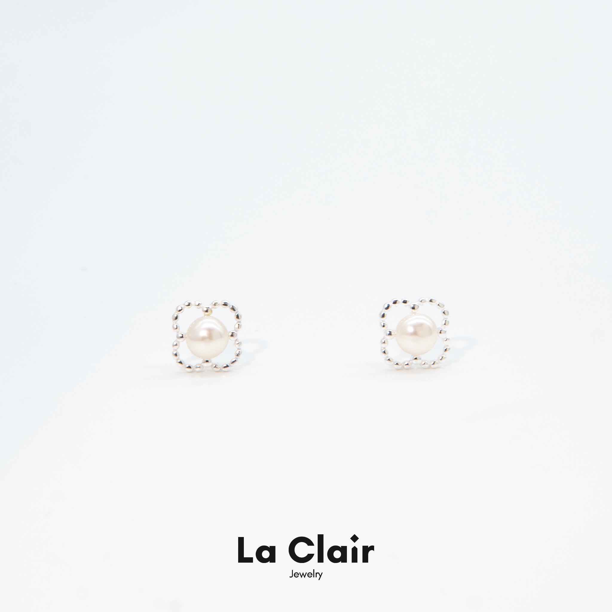 Silver Clover Pearl Studs_2