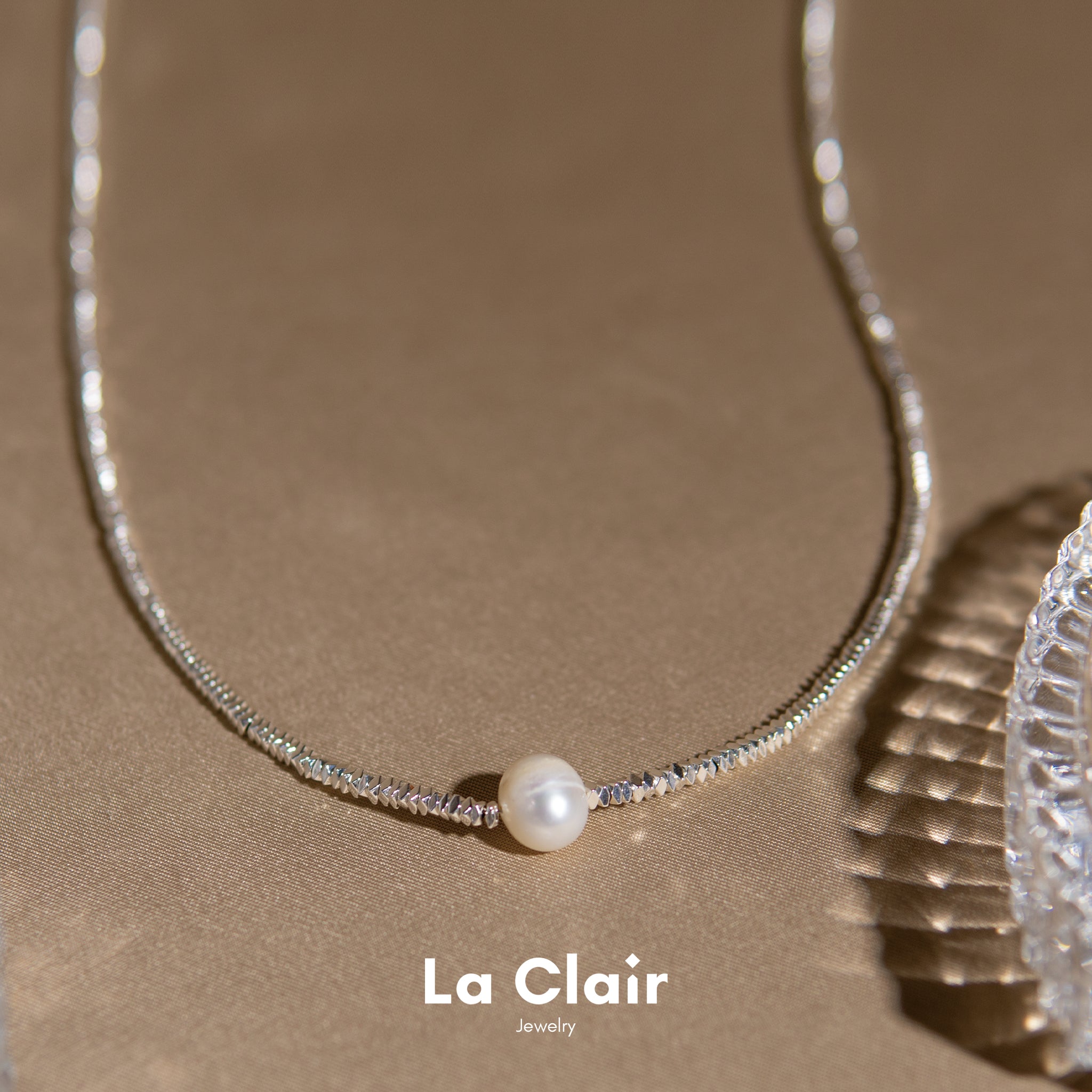 Solitaire Pearl on Silver Strands Necklace_3