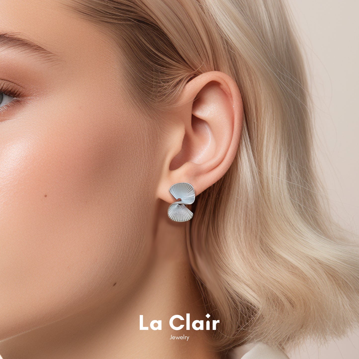 Silver Twisted Fan-Shaped Earrings