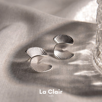 Silver Twisted Fan-Shaped Earrings