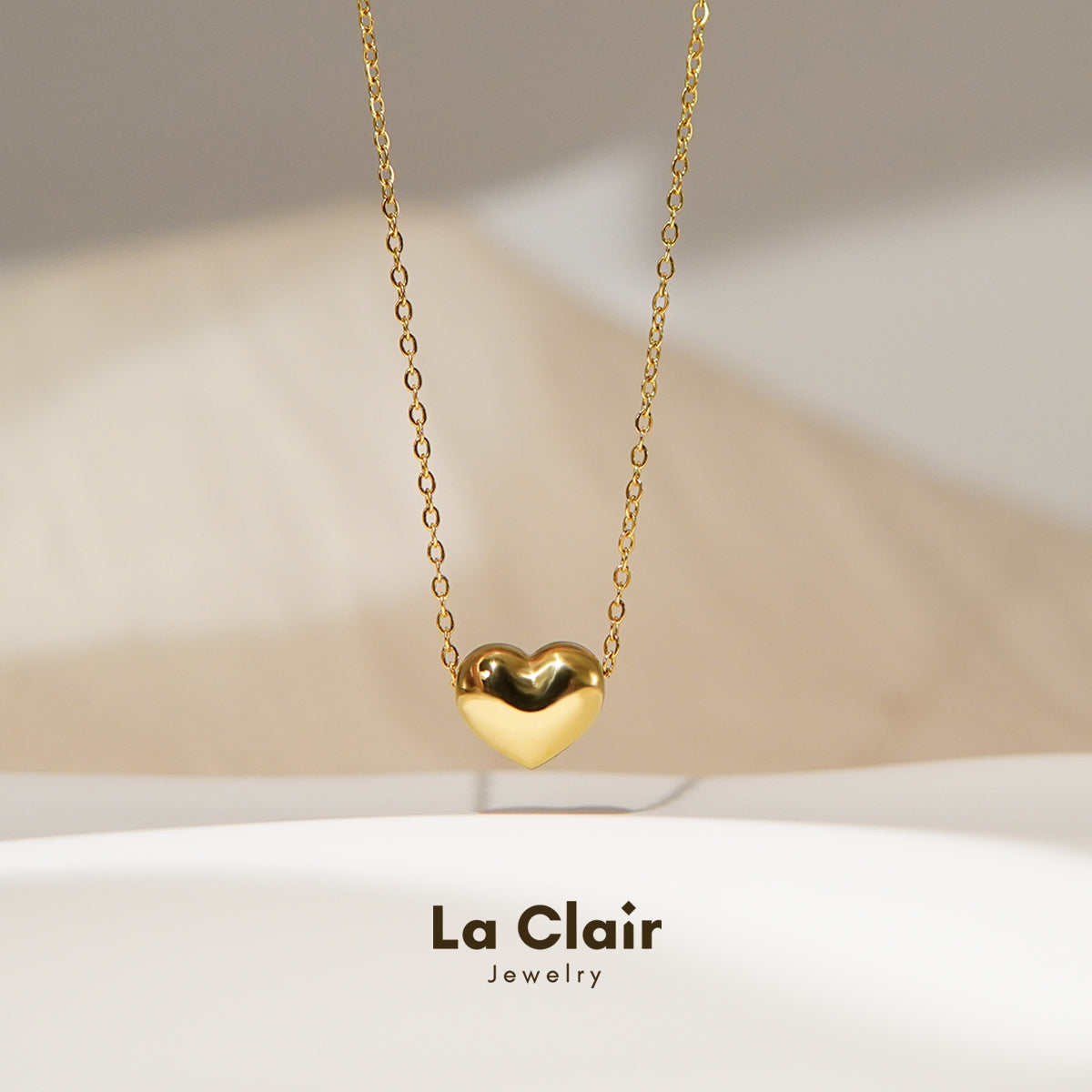 Full clearance heart necklace