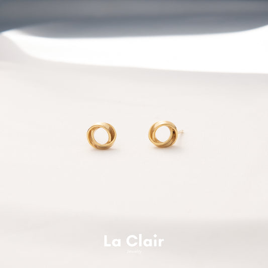 Tiny Twist Gold Studs_3