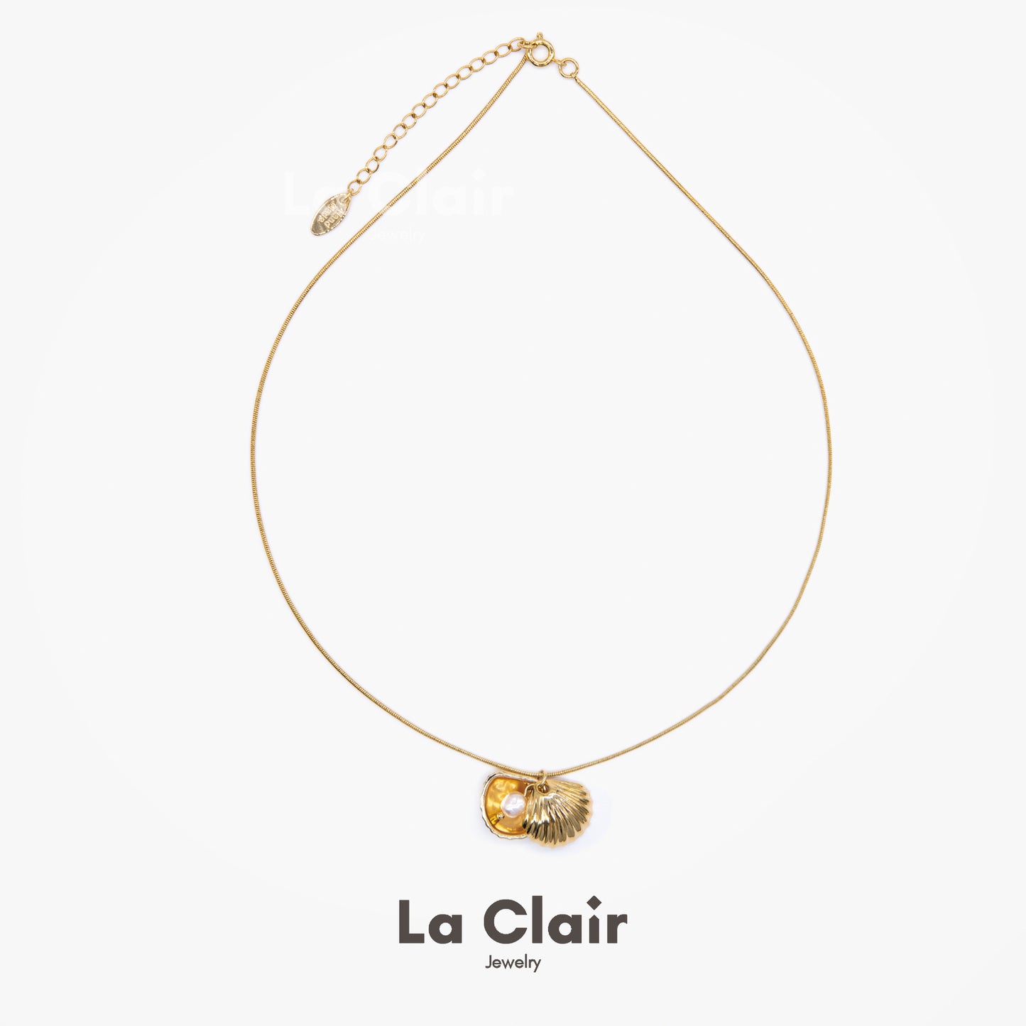 Open and Closed Shell Necklace